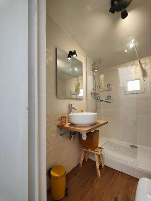 Charmant T2 Atypique, Renove Beziers Exterior photo